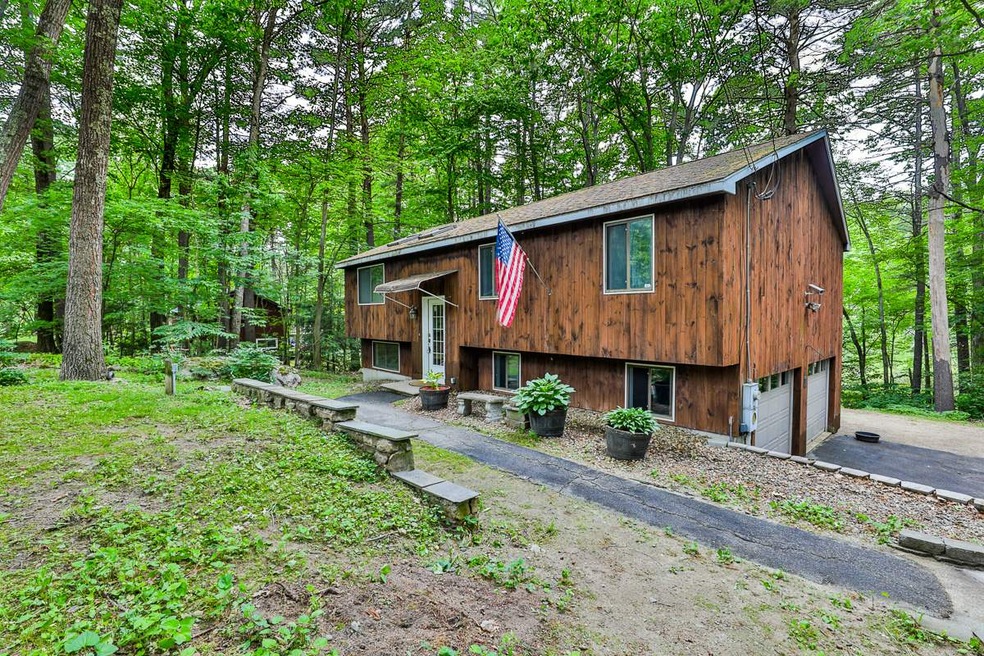 8 David Dr, Hudson, NH 03051 - photo 1