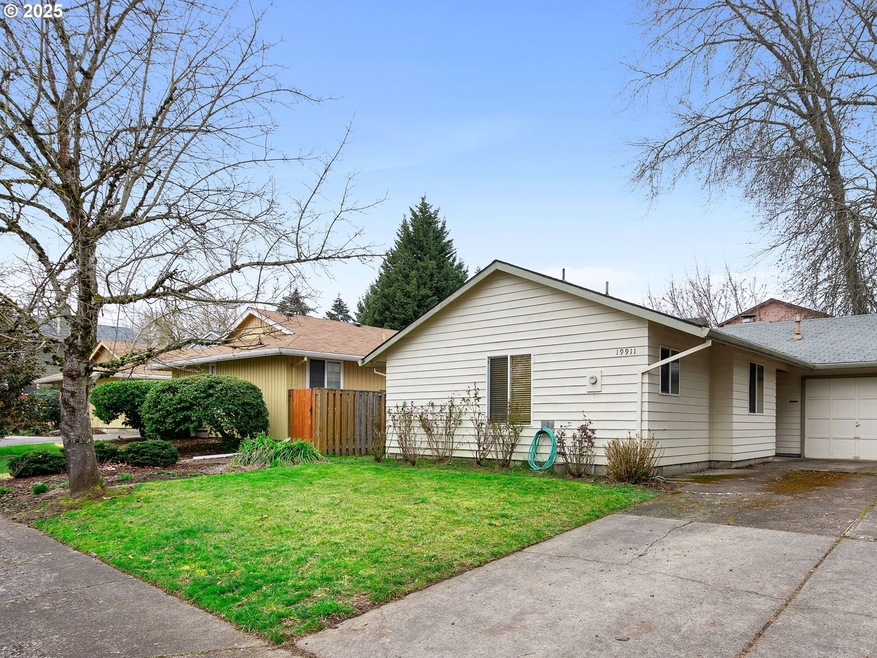 19911 SW Southview St, Beaverton, OR 97007 - photo 1