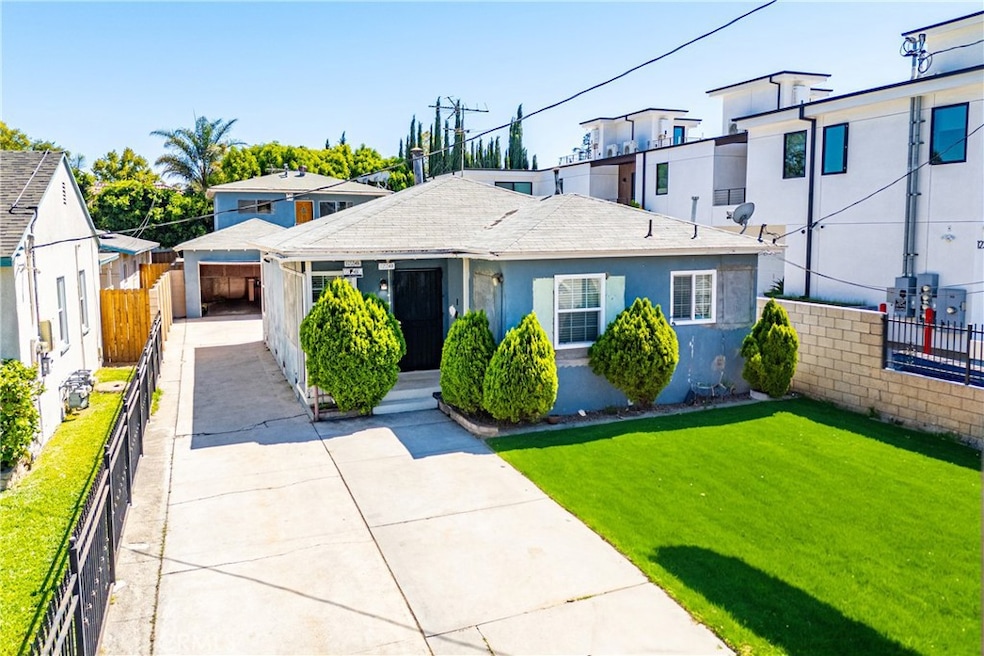 Sold $1,096,500 • Co-Listing Agent