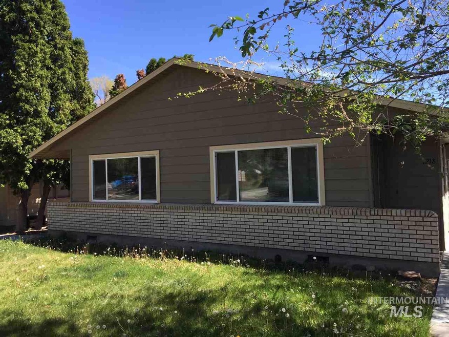 1216 Fern St, Nampa, ID 83686 - photo 1