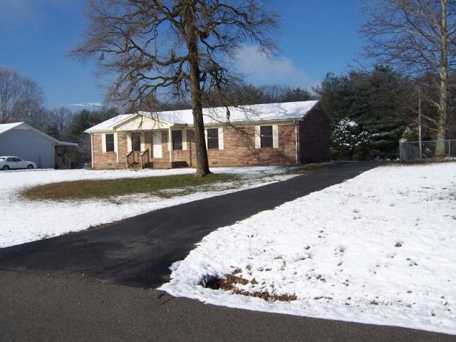 6738 Rader Ave, Cookeville, TN 38506 - photo 1