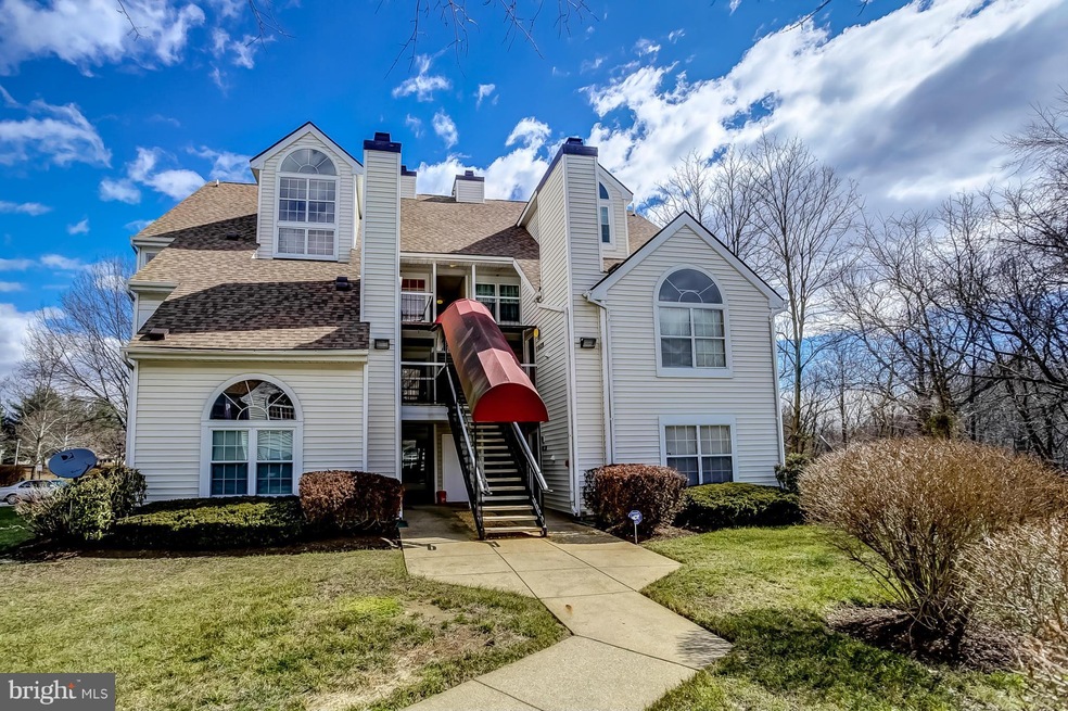 10531 Beacon Ridge Dr unit 101, Bowie, MD 20721 - photo 1