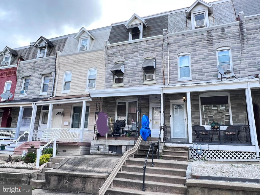 913 N 10th St, Reading, PA 19604 - photo 1