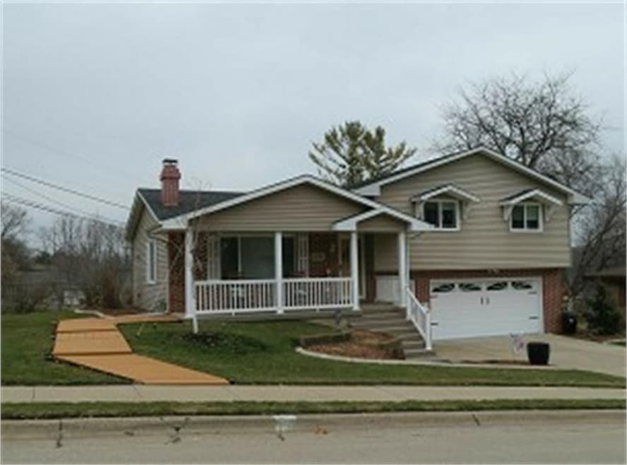 Sold $325,000