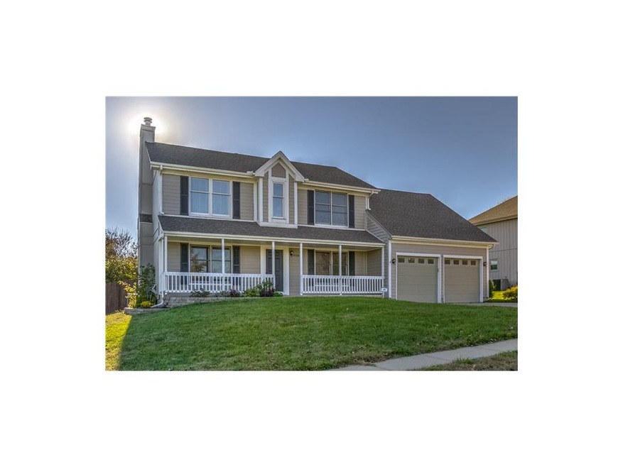 Beautiful 2 Story in The Coves North! Large Porch 