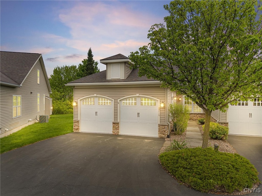 Sold $500,000 • Co-Listing Agent