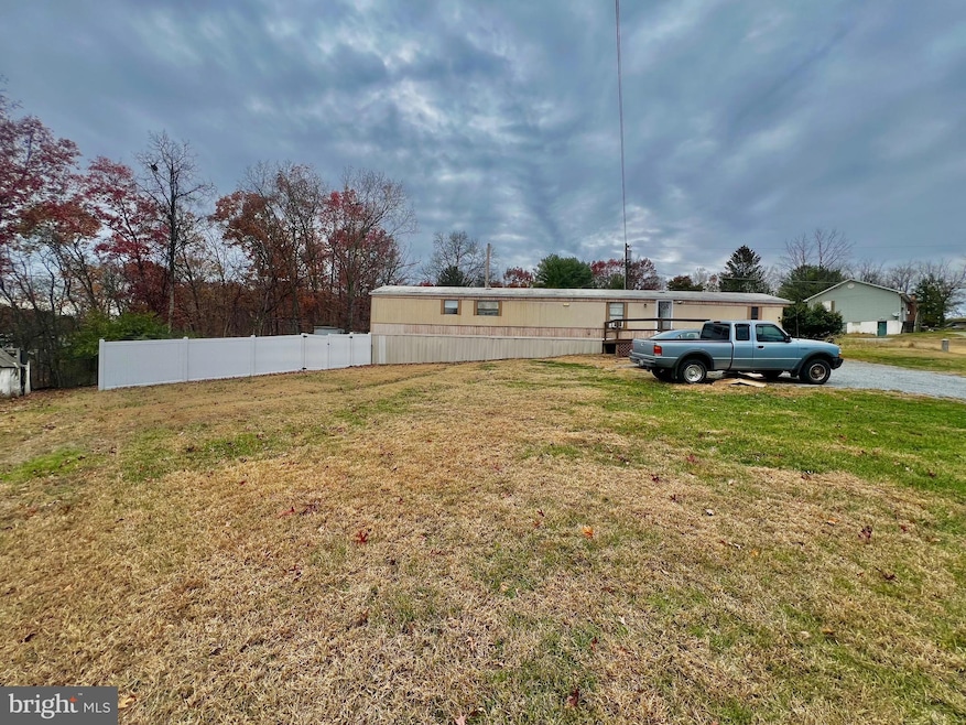 87 Explorer Ln, Martinsburg, WV 25404 - photo 1