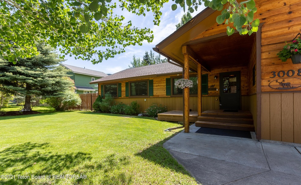 Front Porch Entryway