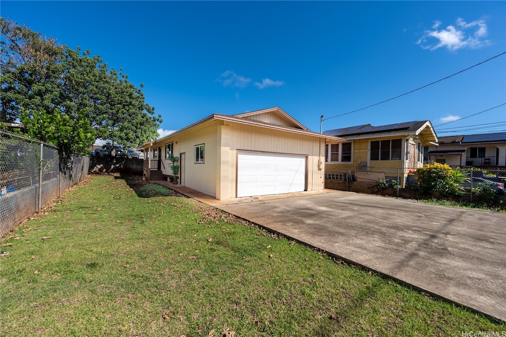 54 Muliwai Ave, Wahiawa, HI 96786 - photo 1