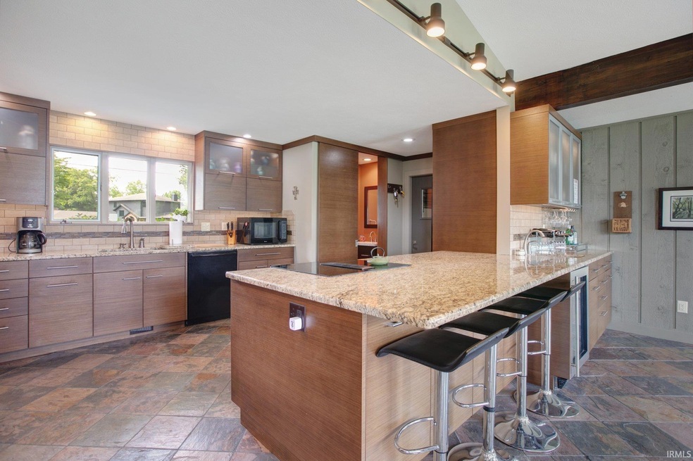 Under Contract $569,500