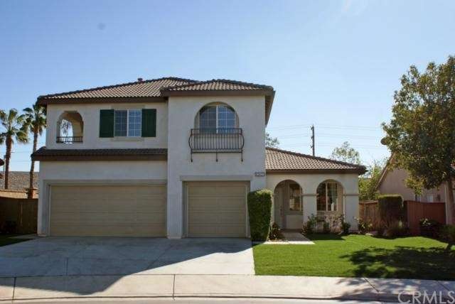 located at cul-de-sac inside a private gated commu