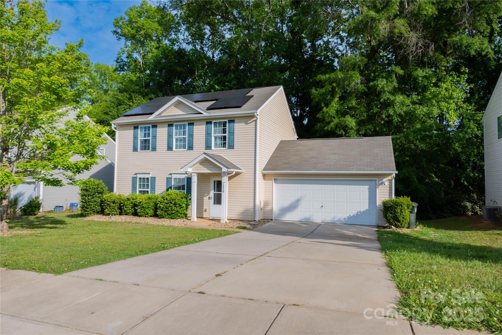 1518 Glenbar Ct, Clover, SC 29710 - photo 1