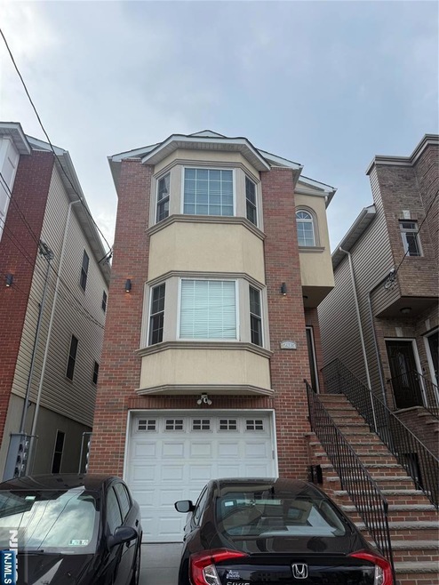 205 Cleveland Ave unit 1, Harrison, NJ 07029 - photo 1