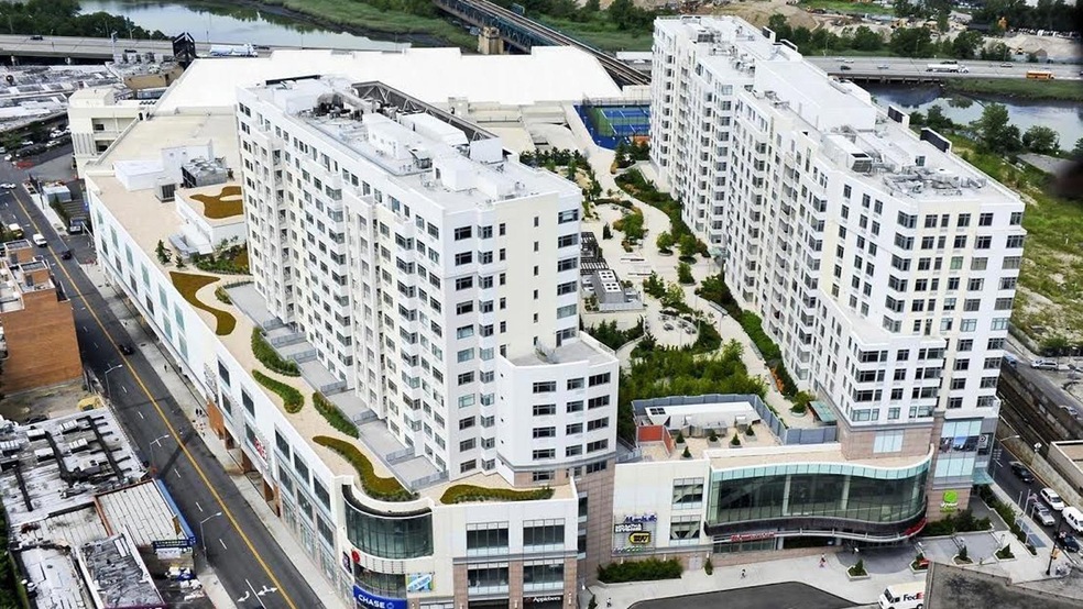 unlisted-address, Flushing, NY 11354 - photo 1