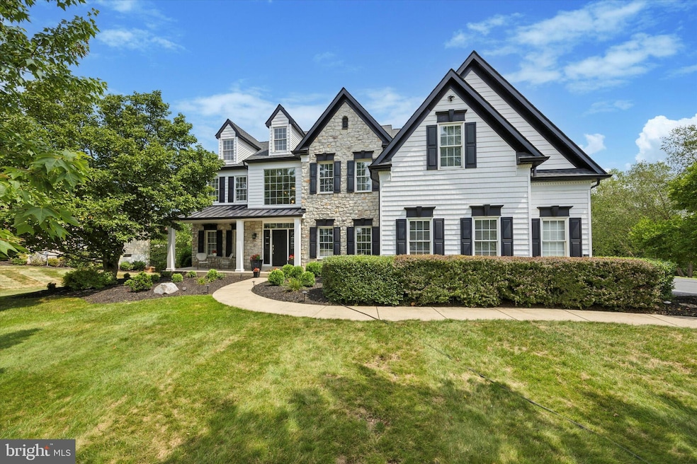 Sold $1,140,000 • Co-Listing Agent