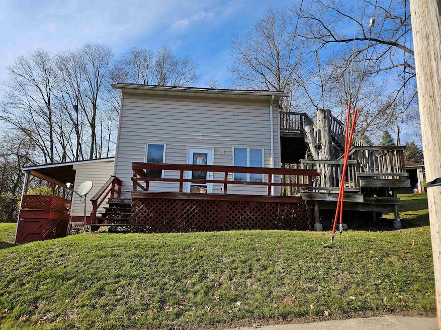 148 N Main St, Potosi, WI 53820 - photo 1