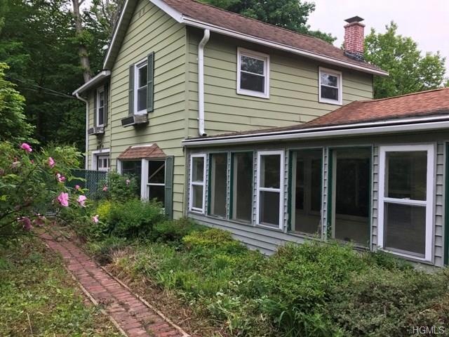 1176 Oregon Rd, Cortlandt Manor, NY 10567 - photo 1