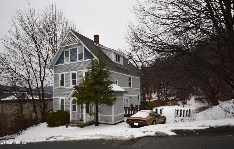 23 Bradley St, North Adams, MA 01247 - photo 1