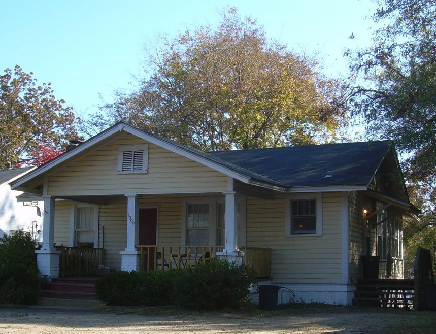 1009 9th ave