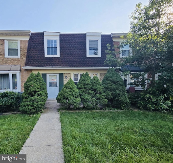 Sold $303,000 • Co-Listing Agent