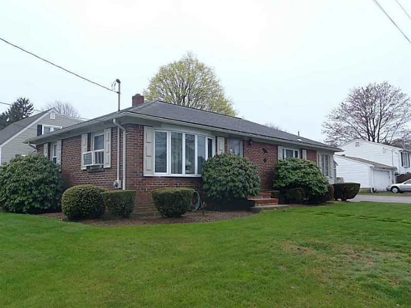 117 Holland St, Cranston, RI 02920 - photo 1