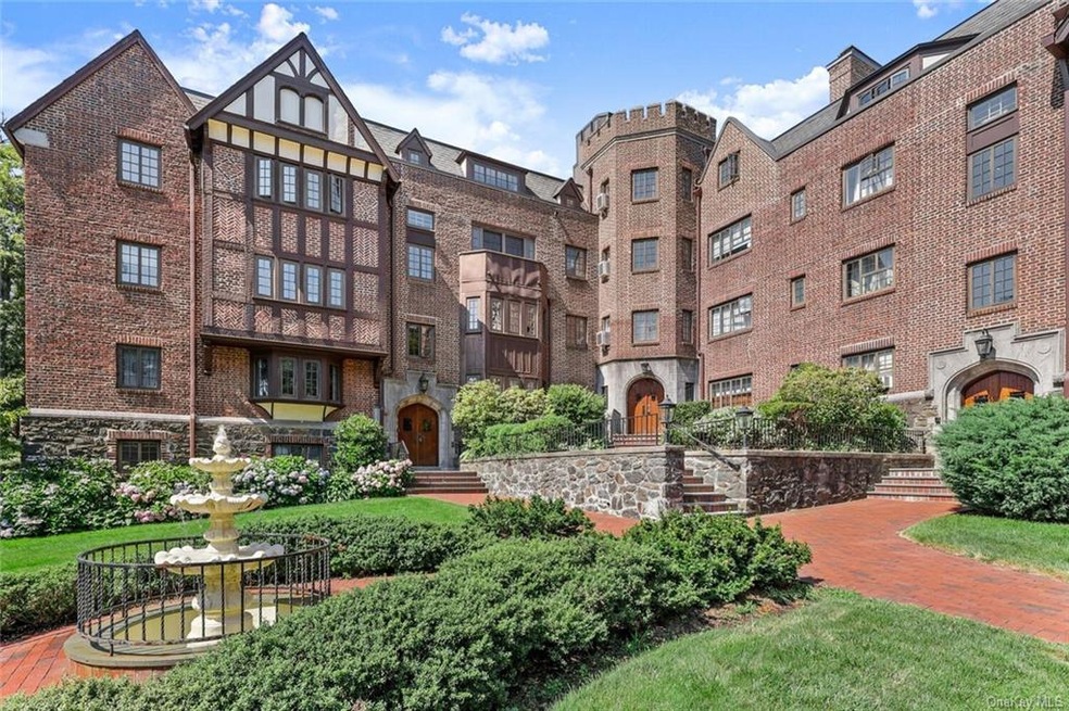 6 Davis Ave unit B22, Rye, NY 10580 - photo 1