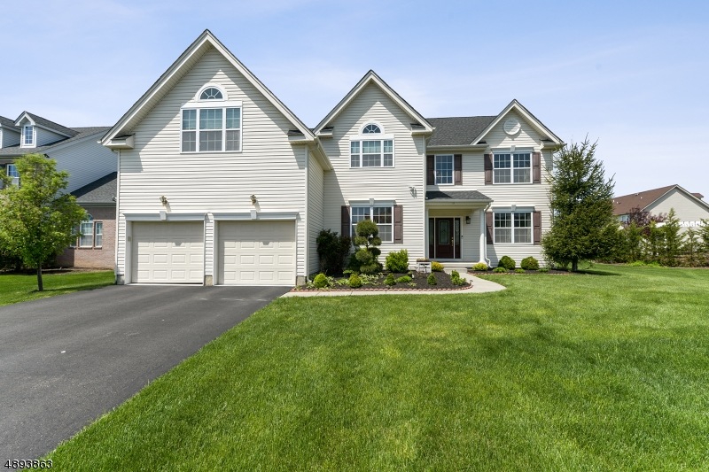 17 Raphael Dr, Monmouth Junction, NJ 08852 - photo 1