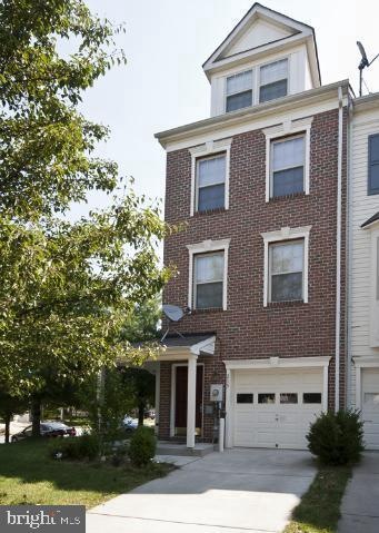 215 Toddson Ln, Owings Mills, MD 21117 - photo 1