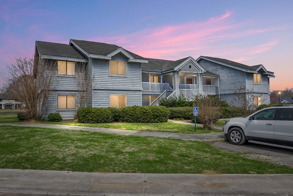 2608 Hidden Cove