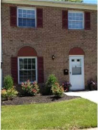 19 Kerwick Ct, North Wales, PA 19454 - photo 1