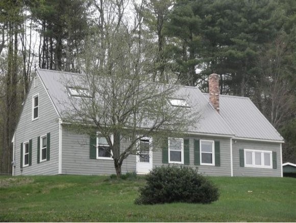 4 bedroom - 2 bath cape