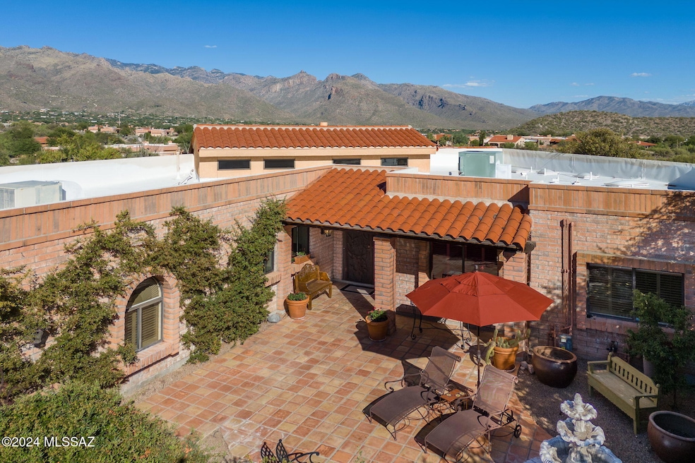 Panoramic  Mountain Views