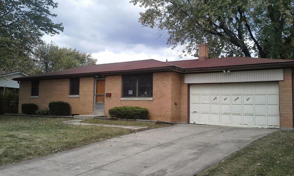 4194 Seigman Ave, Columbus, OH 43213 - photo 1