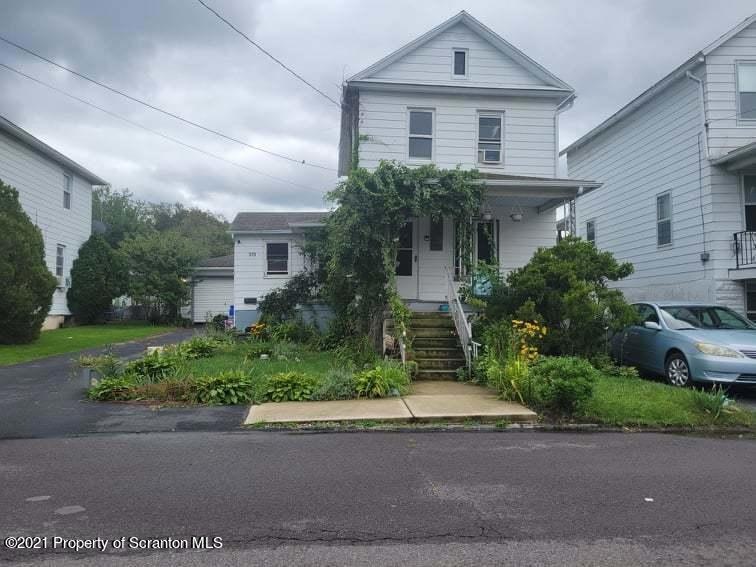 315 Smith St, Dupont, PA 18641 - photo 1