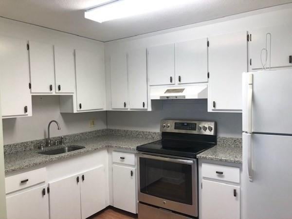 95 Fountain Ln unit 16, South Weymouth, MA 02190 - photo 1