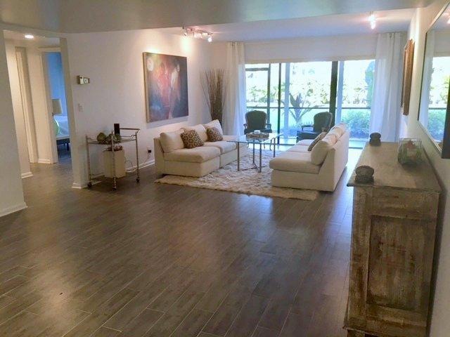 consulate living-dining
