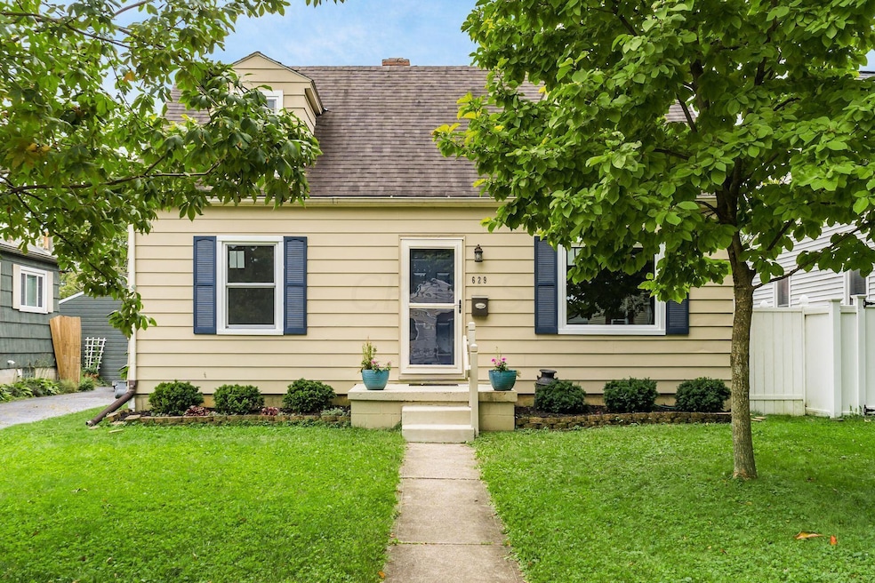 629 E Jeffrey Place, Columbus, OH 43214 - photo 1