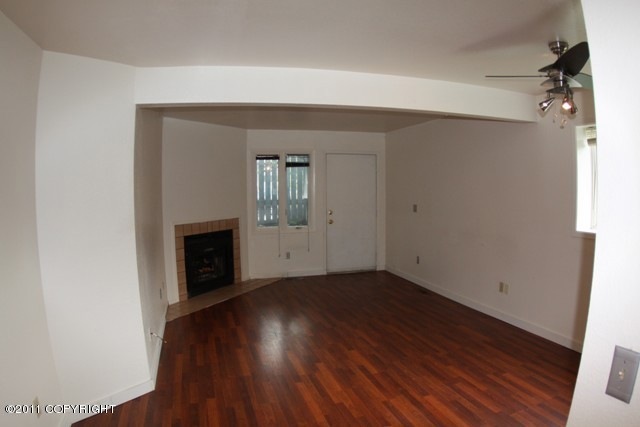 E 20th