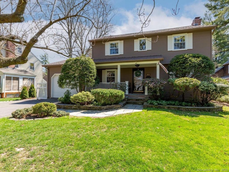 1655 Asylum Ave, West Hartford, CT 06117 - photo 1
