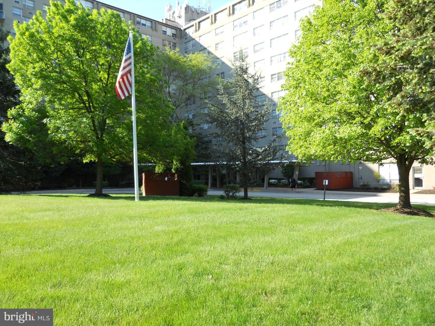 Radnor House unit 109, Bryn Mawr, PA 19010 - photo 1