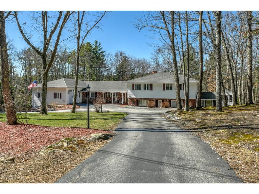 17 Strawberry Hill Rd, Bedford, NH 03110 - photo 1