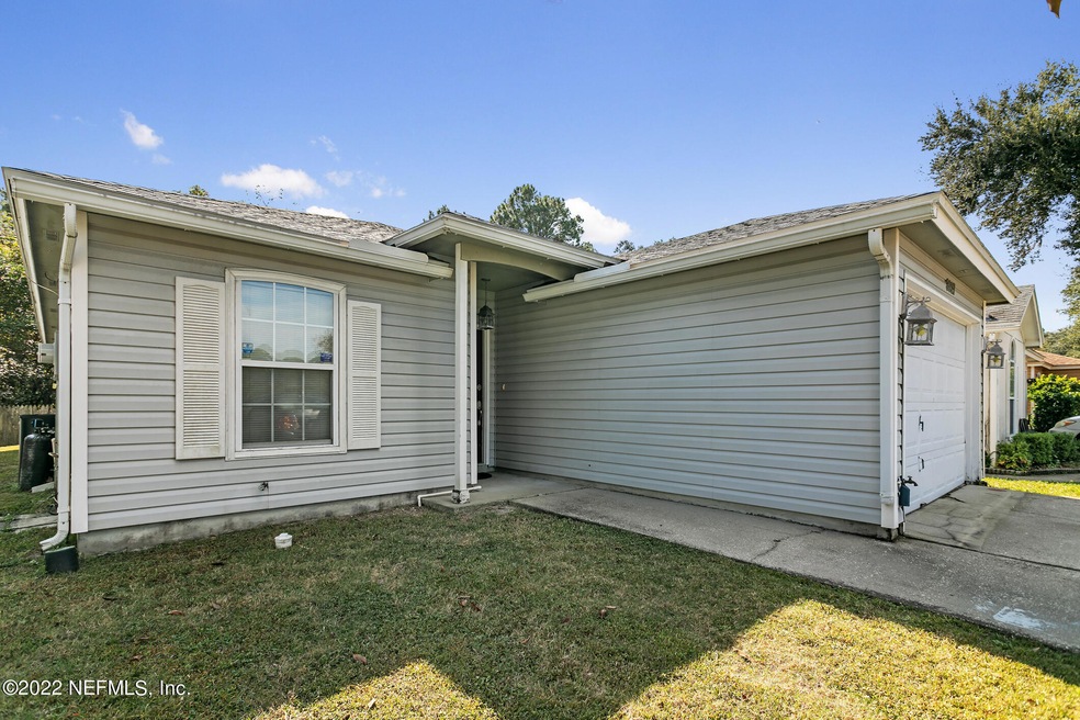 3927 Grand Central Pl (3)