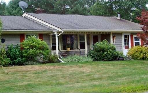 301 Lisa Dr, Brockton, MA 02302 - photo 1