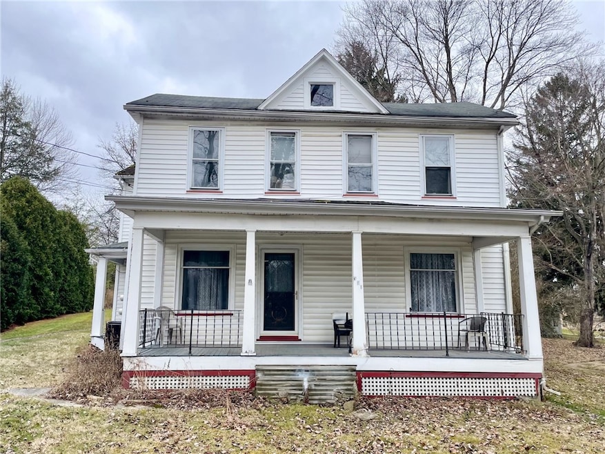 331 N Pitt St, Mercer, PA 16137 - photo 1