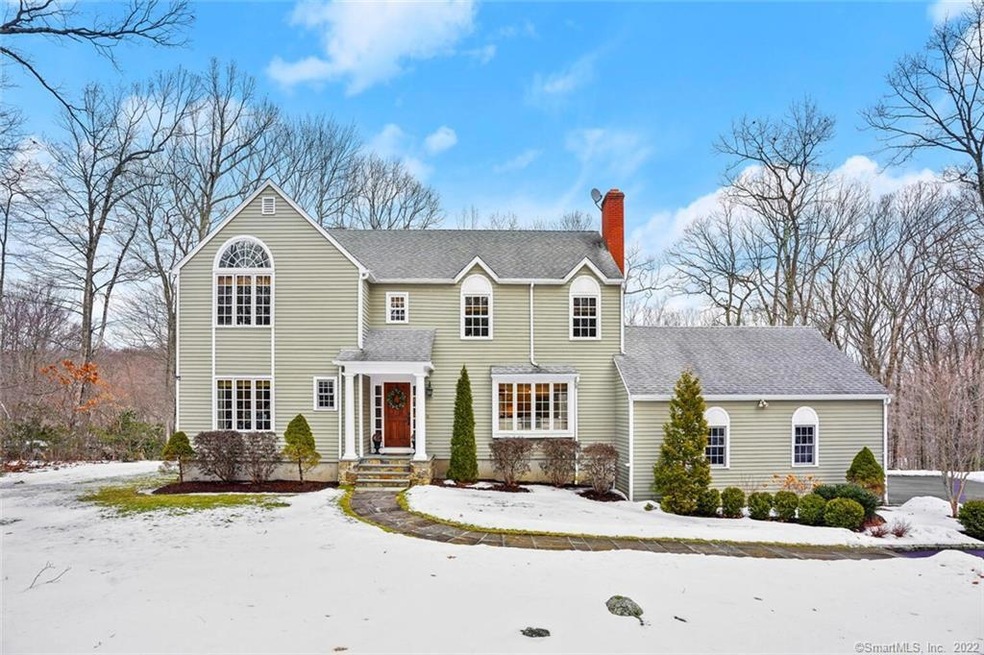 9 Middlebrook Pond Rd, Redding, CT 06896 - photo 1