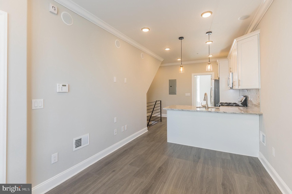 2942 Master St unit 2F, Philadelphia, PA 19121 - photo 1