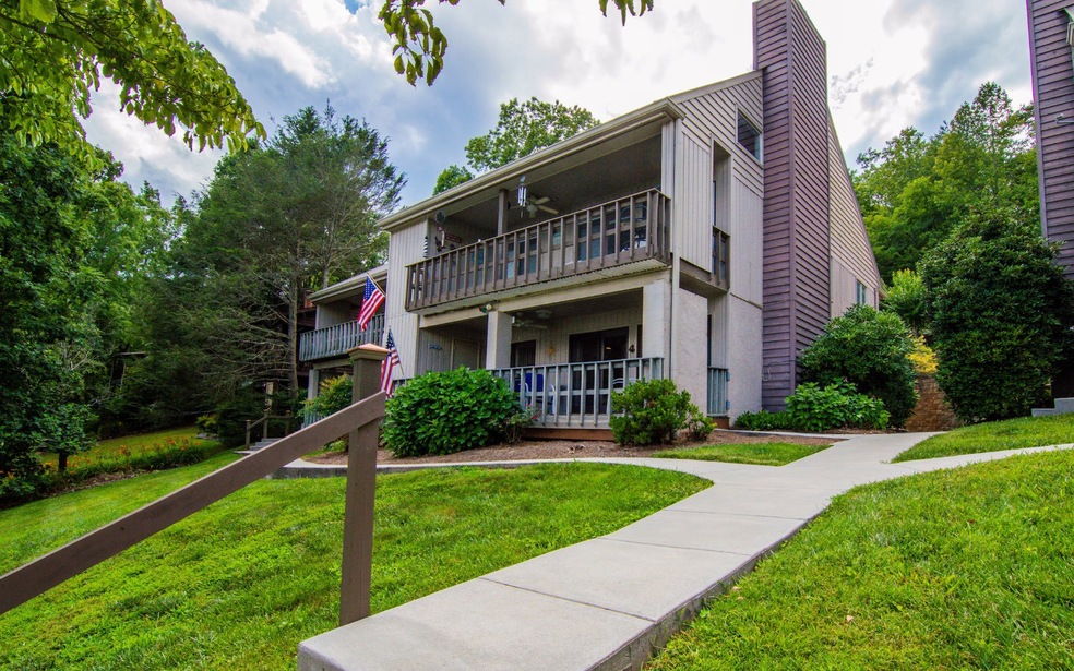 234 Windjammer Dr, Hiawassee, GA 30546 - photo 1