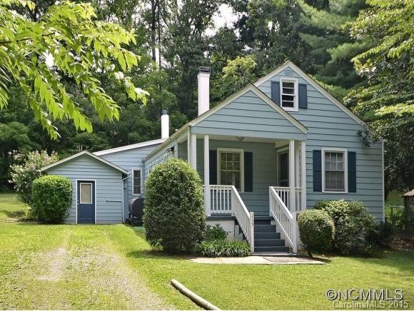 Charming UPDATED  MOVE IN NOW!