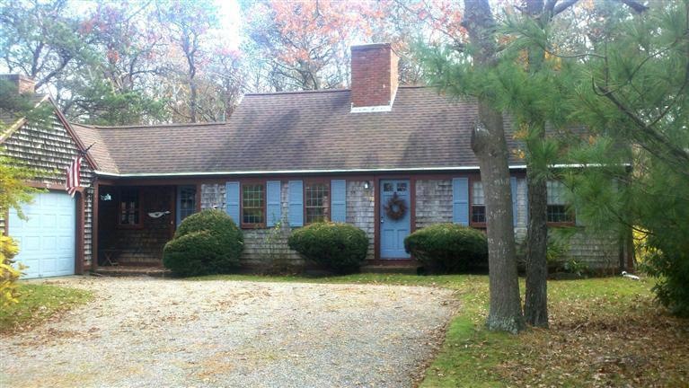 70 N Bournes Pond Rd, East Falmouth, MA 2536 - photo 1