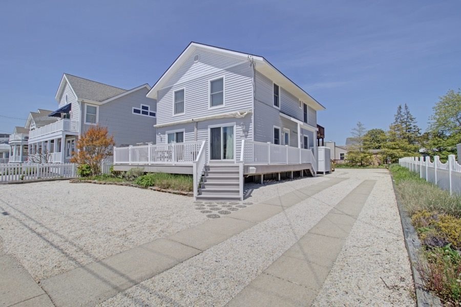 239 53rd St, Avalon, NJ 08202 - photo 1